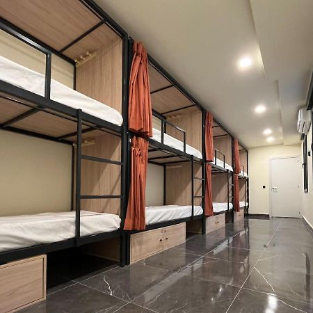 Multi Hostel Lavapies Madrid Dış mekan fotoğraf
